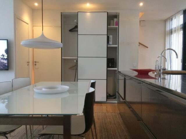 Exclusive 2 Level Etage Next To Arlanda-City Metro Stockholm Exterior photo