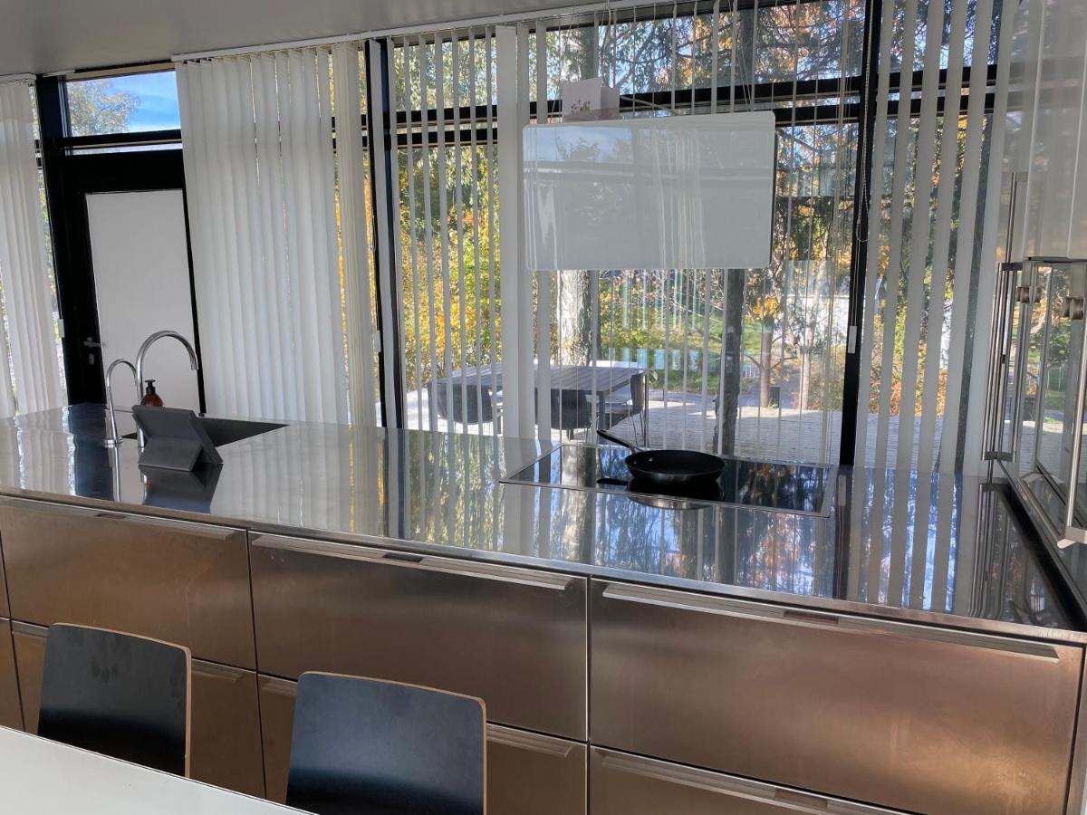 Exclusive 2 Level Etage Next To Arlanda-City Metro Stockholm Exterior photo